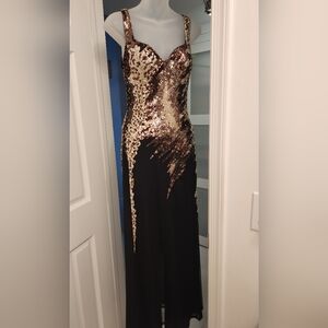 Alberto Makali  2 Pice Sequin Evening Gown